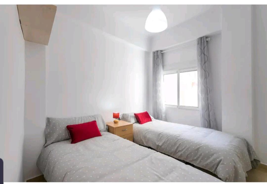 Apartamento Coqueto A Un Minuto De La Explanada อาลิกันเต ภายนอก รูปภาพ