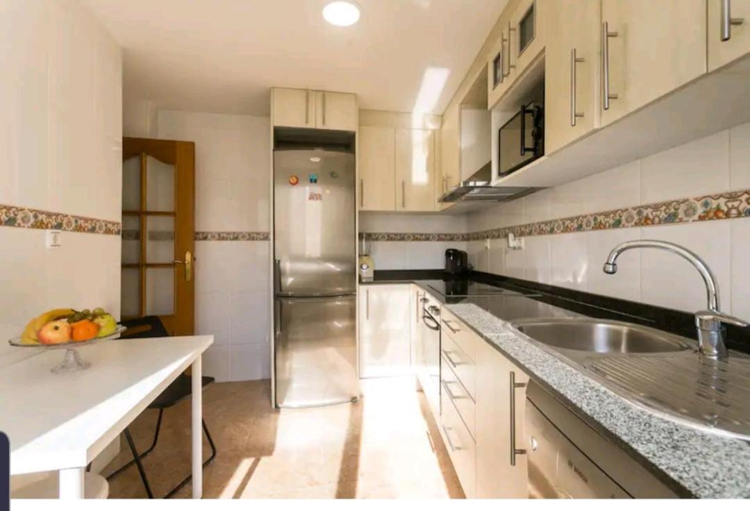 Apartamento Coqueto A Un Minuto De La Explanada อาลิกันเต ภายนอก รูปภาพ